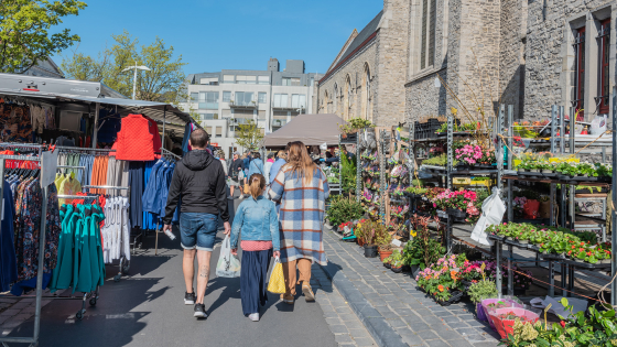 De zaterdagmarkt elke week op de Markt